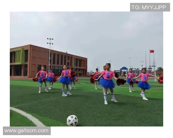 足球宝贝视频大揭秘展现球场魅力与青春活力的精彩瞬间 足球宝贝视频大揭秘展现球场魅力与青春活力的精彩瞬间